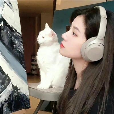 那女孩真帅